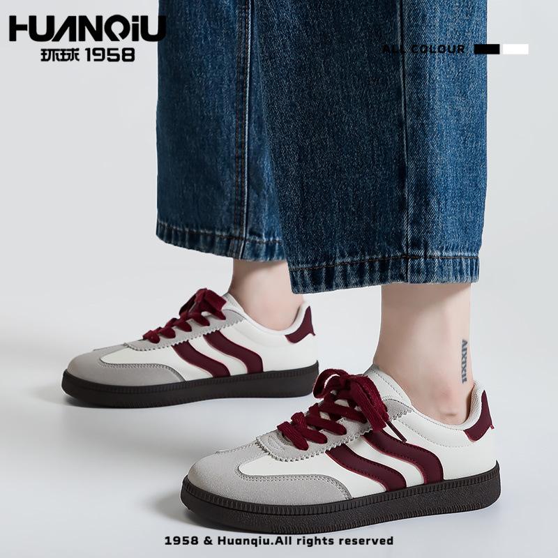 Global retro German training shoes 22 autumn new niche design injection molding shoes low-top little white board shoes