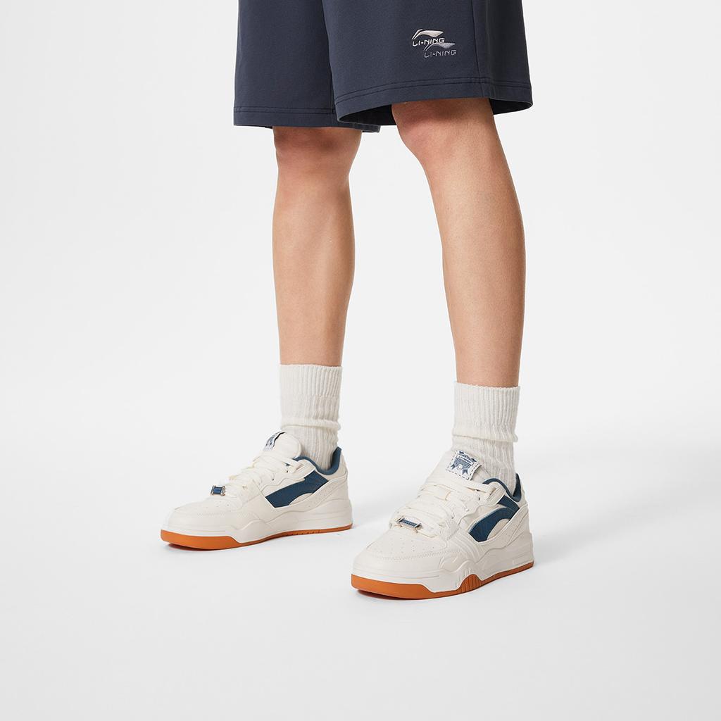 Li Ning Moon White Dream Theme Casual Versatile Thick Sole Sneakers Non-Slip Wear-Resistant Breathable Height Increasing Low-Top Skate Shoes AGCS251-9