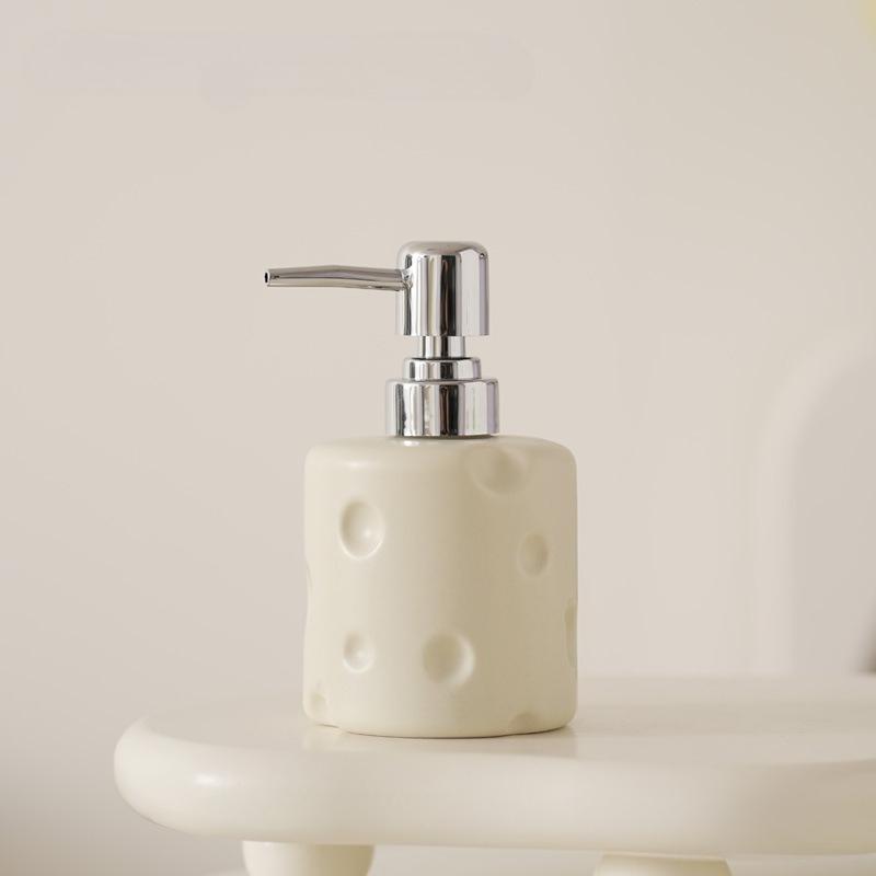 

Creative Ceramic Cheese Emulsion Bottle Cartoon Cheese Soap Liquid Dispenser Lotion Bottle Shampoo Soap Despenser Bathroom