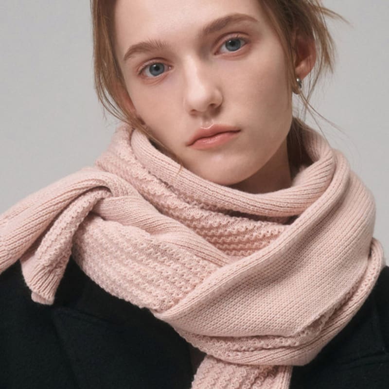 

Saint Luxure Soft Leaf Muffler Pink PINK