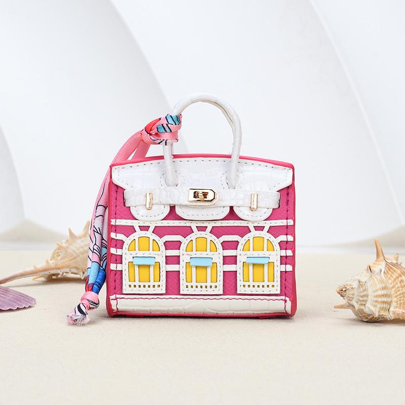 Stylish Mini House Keychain: Platinum Window Coin Purse & Earphone Holder