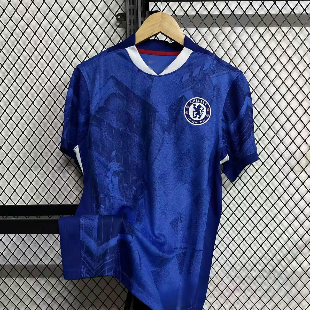 

Гаряча футбольна форма: Футболка з коротким рукавом для вболівальників Баварії, Ліверпуля, Реала Мадрид, Челсі - Літня колекція S (50-60kg)