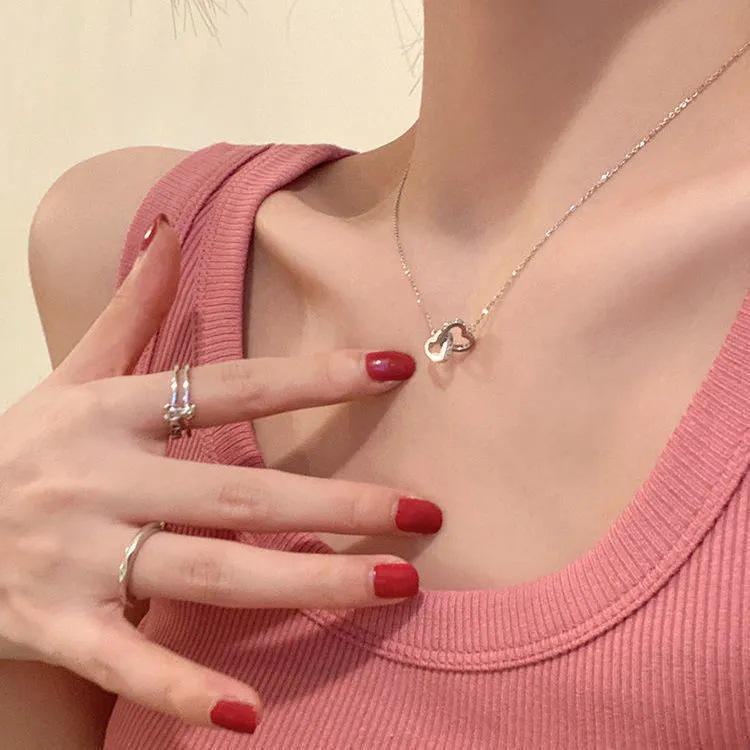 Pánský Hip-Hop M náhrdelník s přívěskem: Trendy kubánský řetěz z titanové oceli, stylový a minimalistický design.