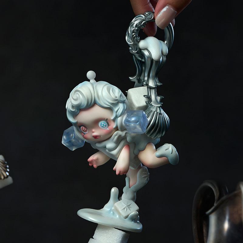 POP MART SKULLPANDA The Feast Begins Series Figures Blind Box