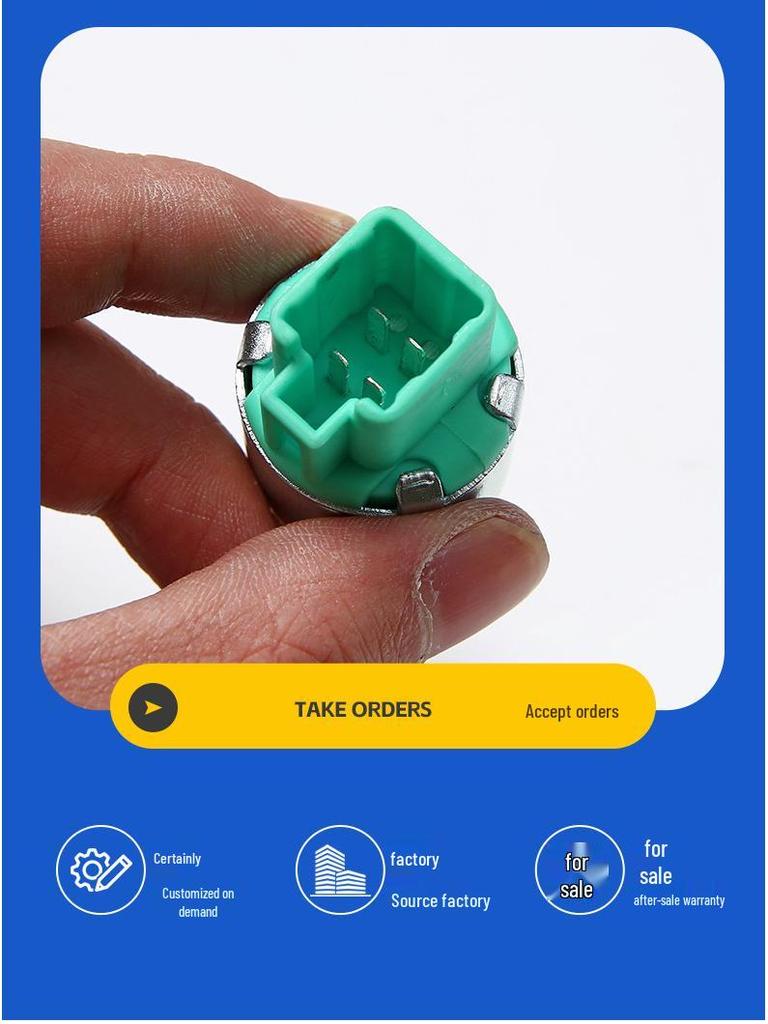 Brake Light Switch for Toyota Reiz, Crown, and Prius (Part No: 8434030110)