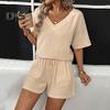 2ks/sada Dámské oblečení pro volný čas Tričko s výstřihem do V, krátkým rukávem, elastický pas se stahovací šňůrkou Široké nohavice, set šortky z jednobarevné vrásčité látky
