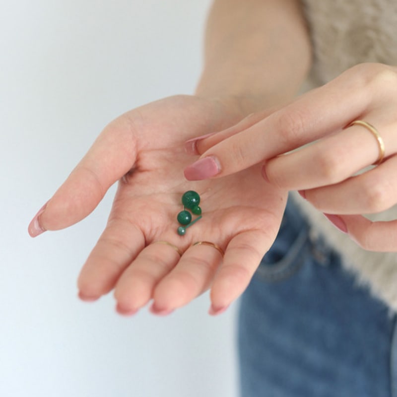 Modernlike 14k Gold Green Quartz Crystal Heart Earrings