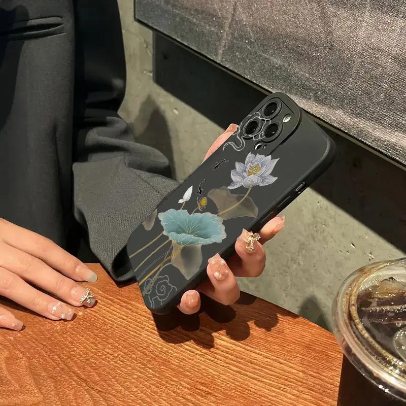 For iPhone 16 15 14 13 12 11 Pro Max Shockproof Blue Floral Pattern Phone Cover For iPhone XS XR 7 8 Plus 16 Soft Silicone Case