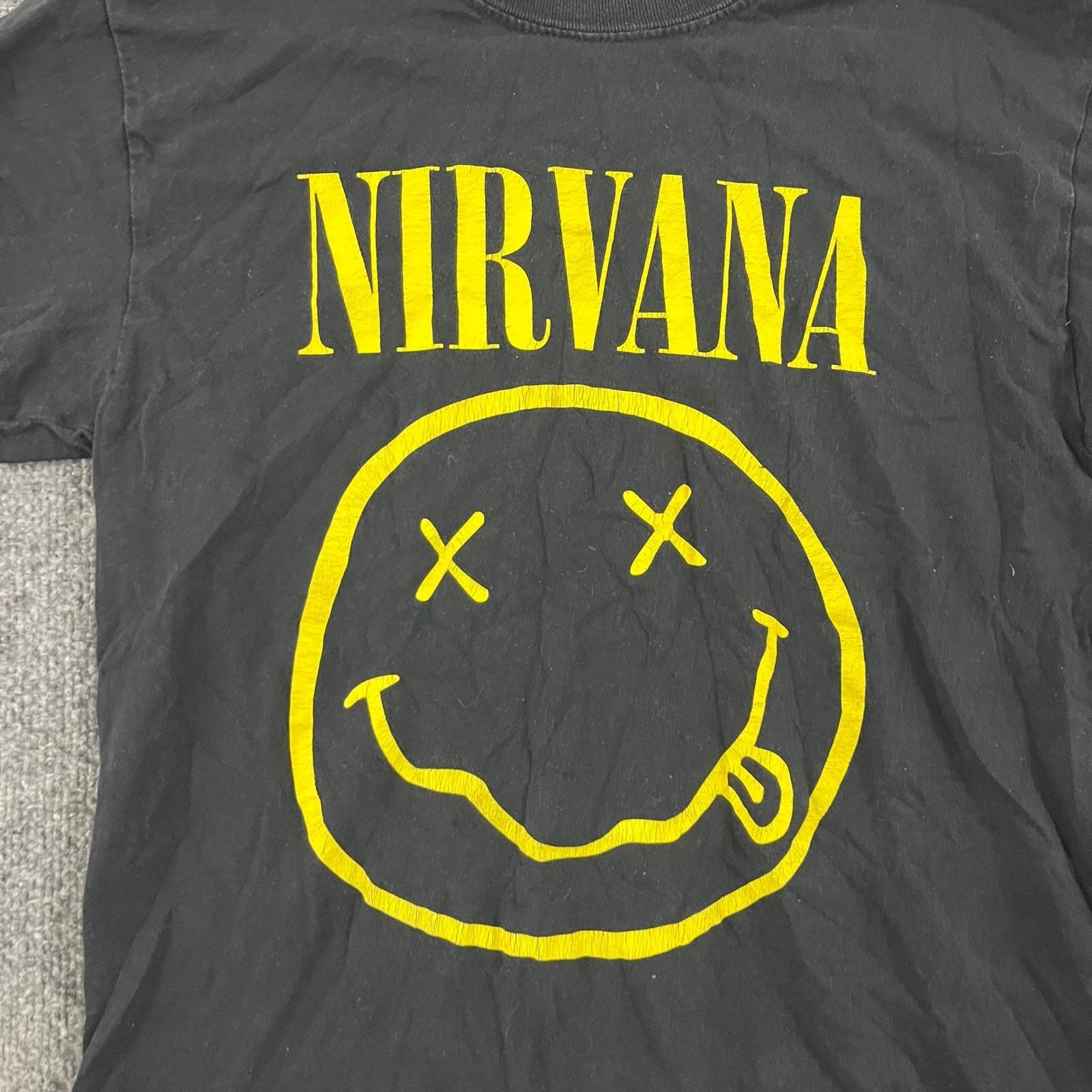 Nirvana T-Shirt Mens Size S Black Smiley Face Graphic Rock Band Grunge Unisex T-Shirt S