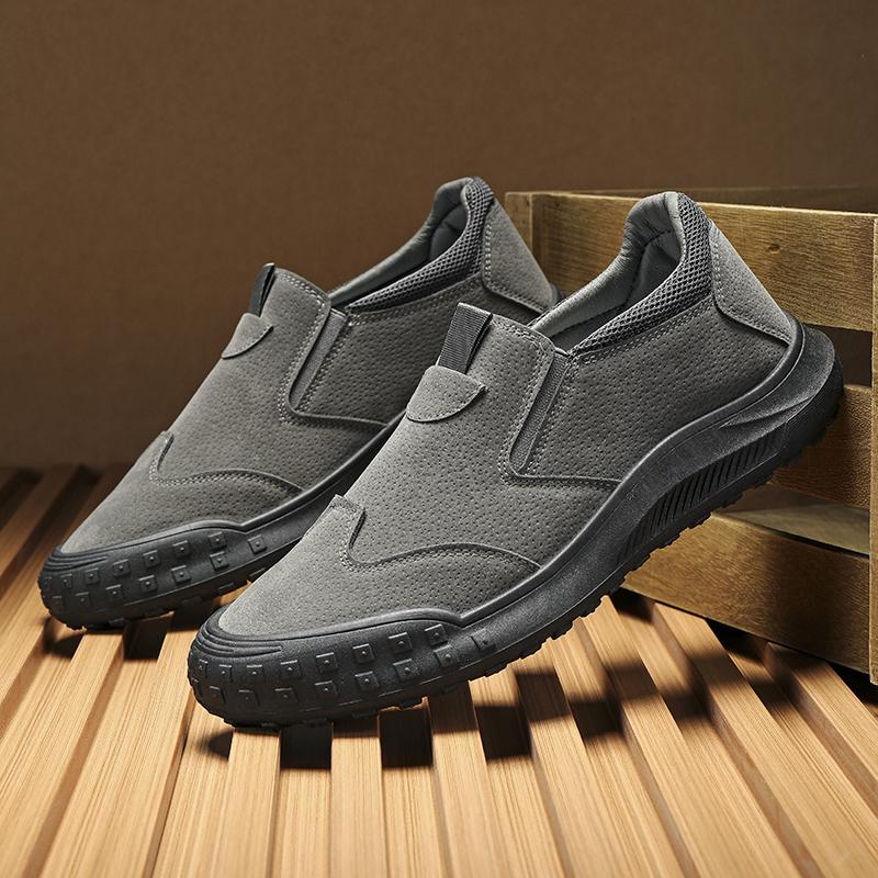 Handmade Leather Men Loafers Autumn Breathable Men Casual Shoes Luxury Designer Slip on Male Driving Shoes Comfortable Sneakers