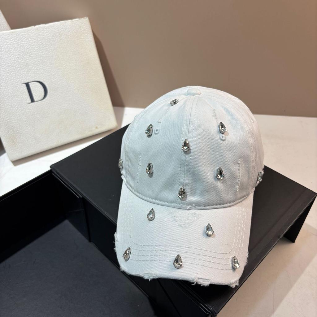 Original design~ New niche water drop drill gradual change cotton baseball cap triangular hole casual cap