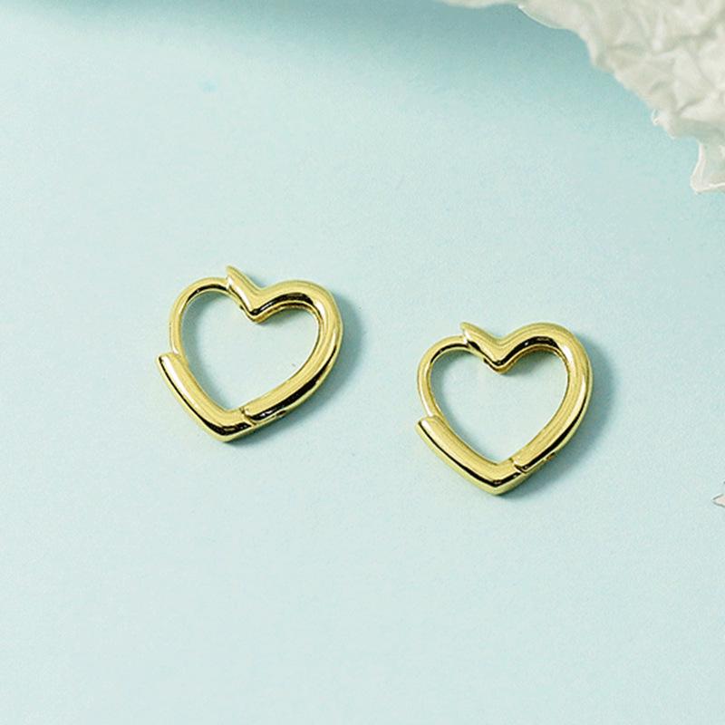 Korean Peach Heart Shaped Earrings for Women - Chic, Elegant, and Trendy