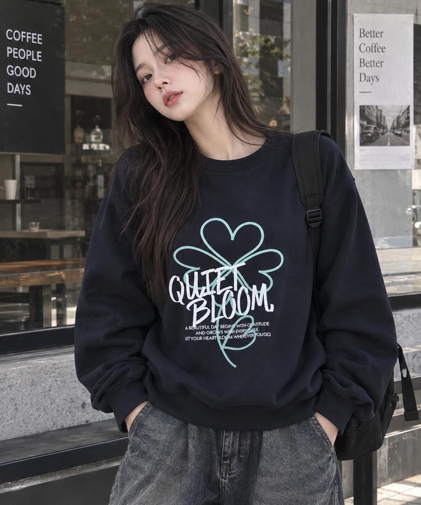 DOTON Lucky Moment Sweatshirt (Ivory)