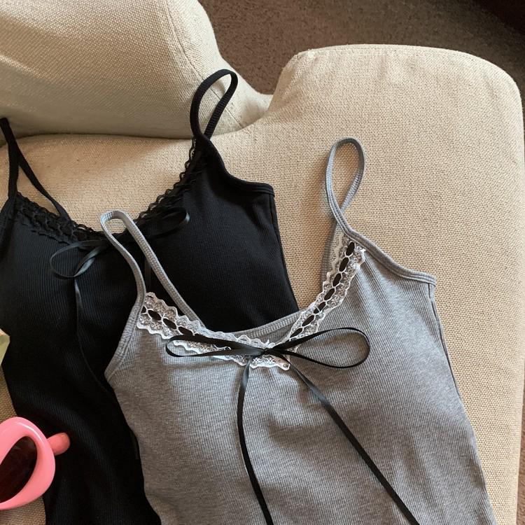 Spicy Girl Lace-Trim Camisole with Bowknot and Chest Pads