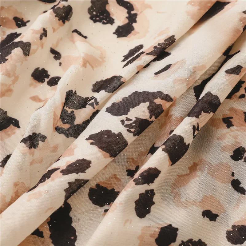 Europejski i Amerykański Szal z Bawełny i Lnu z Chwostami i Panterkowym Nadrukiem Złoconym Pyłem