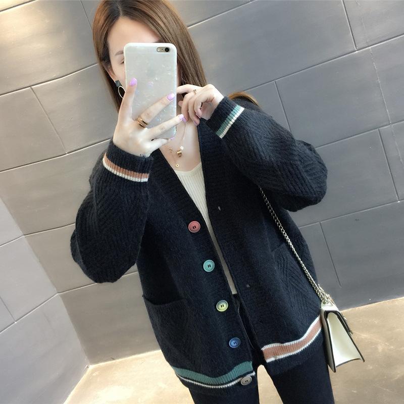 College style pocket sweater jacket women's color buckle striped design contrasting color V-neck long-sleeved outer knitted cardigan