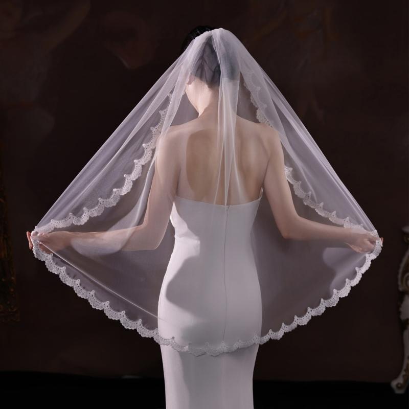 Romance Wedding Veils for Bride Seethrough Sheer Veils Headpiece With Lace Detailing and Hair Comb for Wedding Ceremony