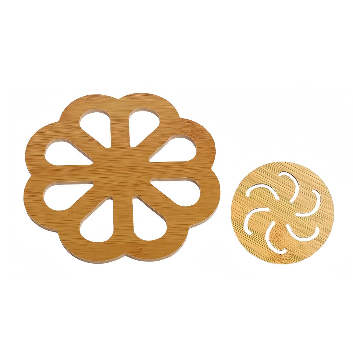 

Thickened Wooden Trivets for Hot Pots Pans Hollow Carved Heat Resistant Coasters Non-Slip Round Wood Hot Pads for Kitchen Decor M