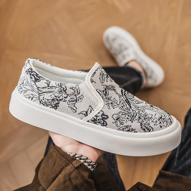 2026 Spring/Summer New Canvas Shoes Trendy Breathable Casual Leg Set Versatile Board Shoes Korean Version Low Cut White Shoes
