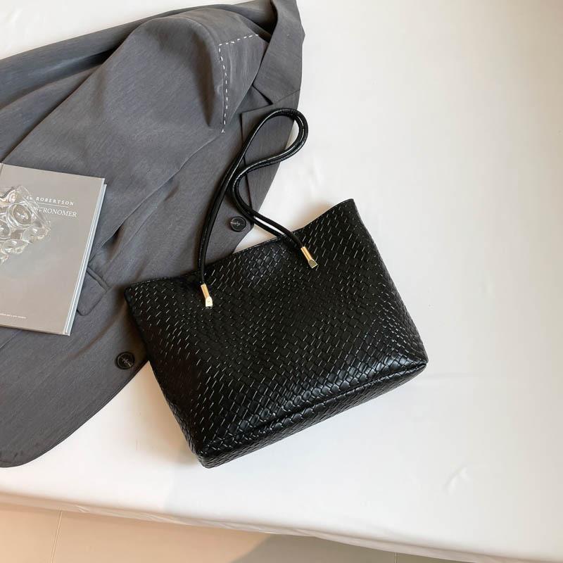 Large Capacity Solid Color Casual Bag New Retro Versatile Shoulder Underarm Bag Portable Tote Bag