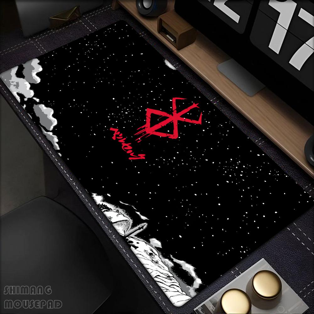 Großes Mauspade Anime Berserk Gamer Tastatur Mausepad Große Gummi Gaming Matte Guts Schwert in Berserk Mauspade PC Schreibtisch Mädchen Schrank