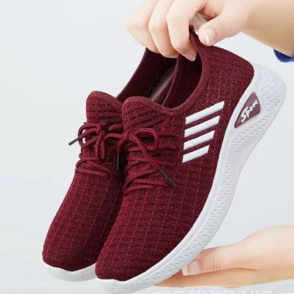 Damesko for fritid og gåing, myke såler, moteriktige sportssko