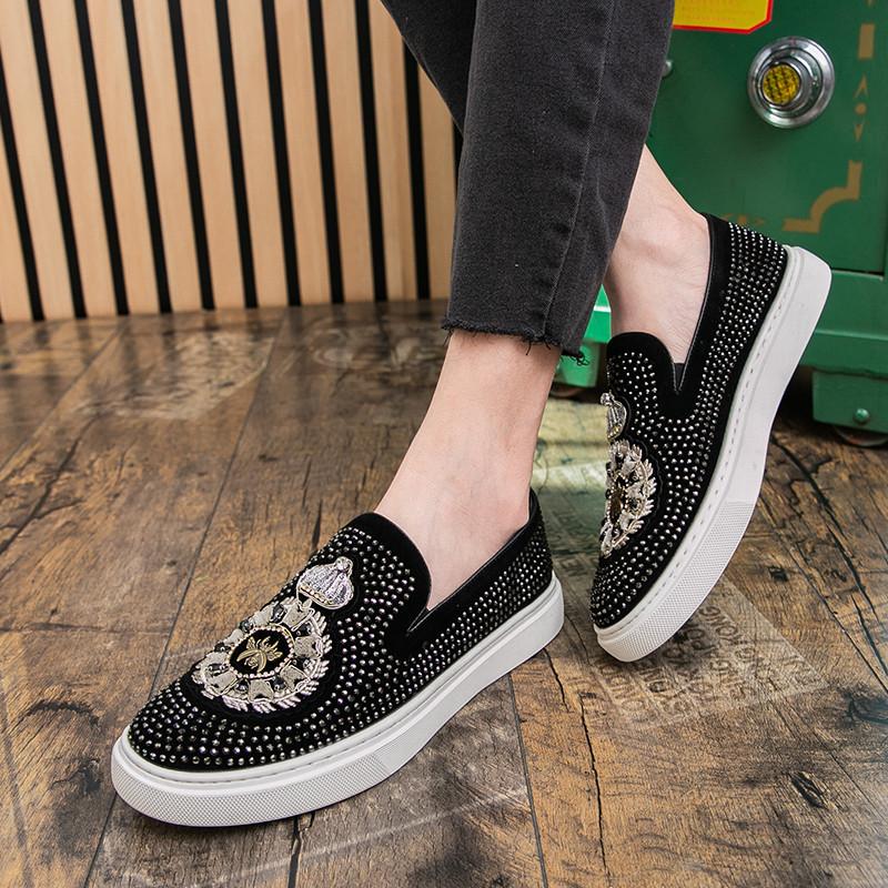 New Luxury Men Embroidered Rhinestone Loafter Leisure Leather Shoes Male Comfortable Sneakers Tenis Masculino Zapatos Hombre
