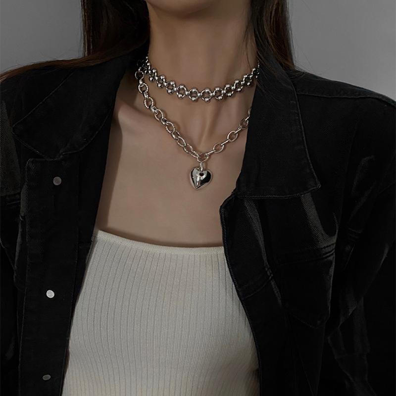 Punk Handmade Hollow Steel Ball Titanium Steel Necklace Men Women New Hip hop Design Sense Clavicle Chain Accessories