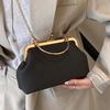 Spring new temperament simple fashion light luxury gentle dinner bag women versatile foreign style solid color chain messenger bag