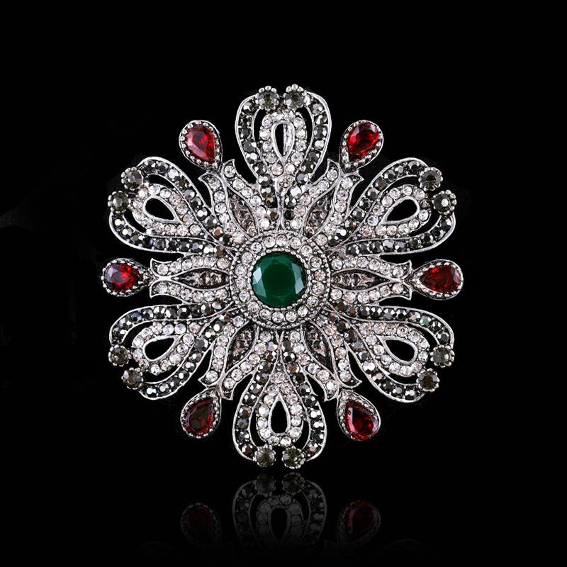 Baroque Style Vintage Women Men Crystal Brooch Retro Badges Lapel Pin Party Corsage Jewelry Accessories