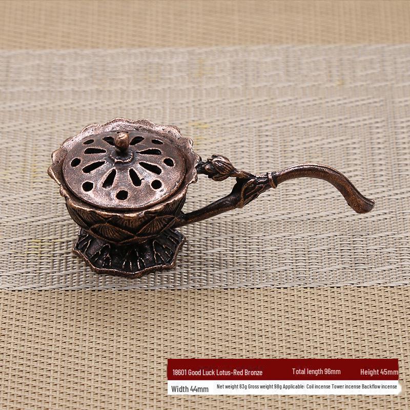 Antique Copper Sandalwood Incense Burner - Classical Tripod Design for Home Decor and Tea Ceremony.
