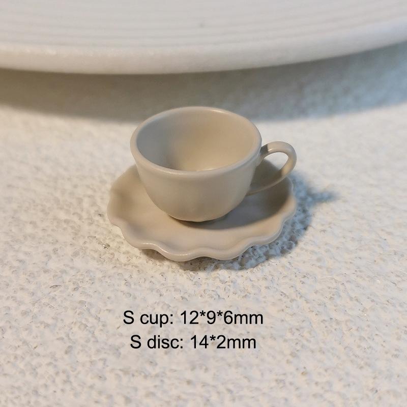 

2Pcs Mini Cup Drinks Model Toys Miniature Dollhouse Dessert Latte Coffee Mug Dish Set Doll Accessories Kids Gift A7