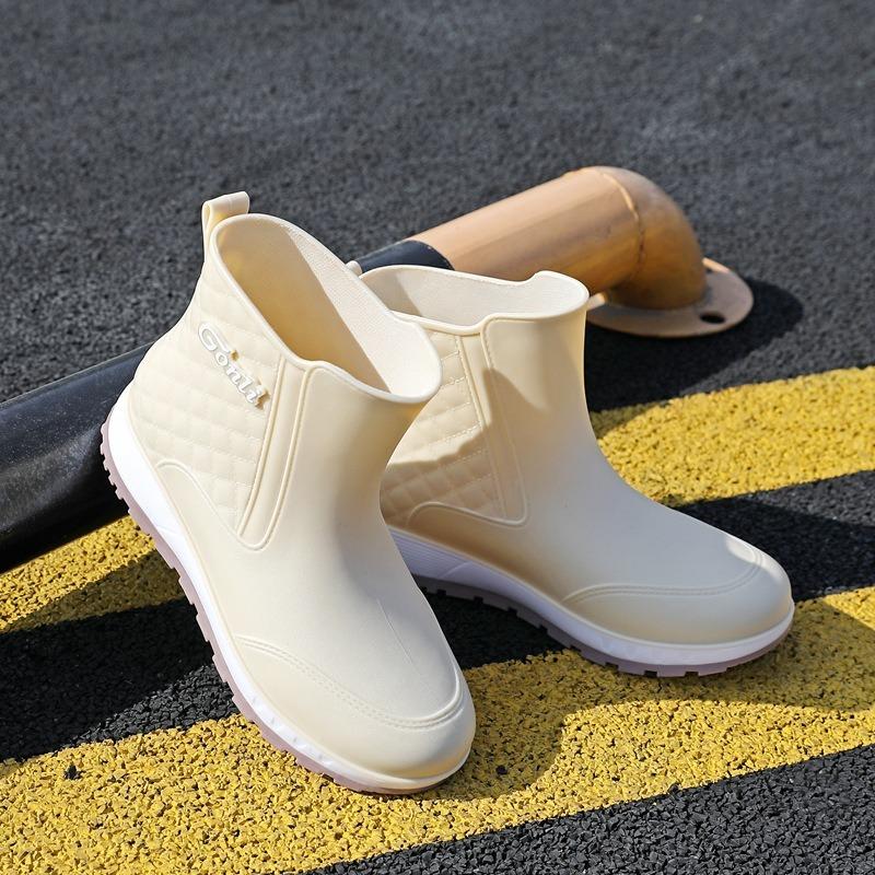 Through Season Short Rain Shoes Women's Kitchen Non-slip Catering Work Wear-resistant Rubber Shoes Women's Waterproof Fashion Outside Rain Boots