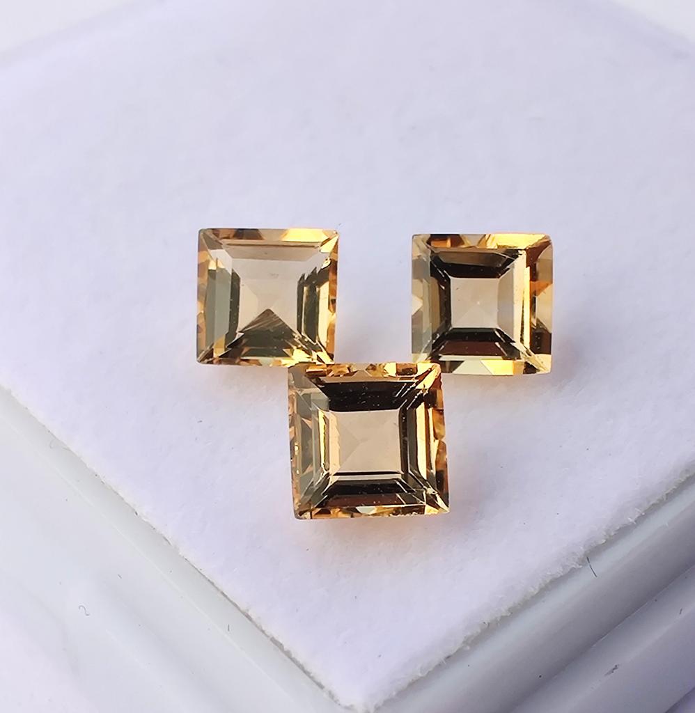 Lot de pietre prețioase libere de citrin natural tăiate pătrat, mărime 5 mm, pentru confecționarea bijuteriilor, lot de 2,50 carate.