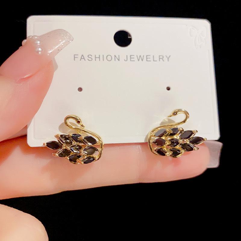 Exquisite Swan Zircon Earrings for Women - Fashionable, Versatile, and Lightweight with S925 Silver Needle