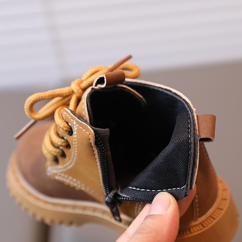 Chłopcy Dziewczęta Przystojny Casual Na wszystkie mecze Wygodne szwy Kolor Boczny zamek błyskawiczny Antypoślizgowe krótkie buty Skórzane buty