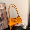 Niche Design Underarm Bag Women's New Simple Baguette Bag Personalized Fashion Shoulder Messenger Women's Bag