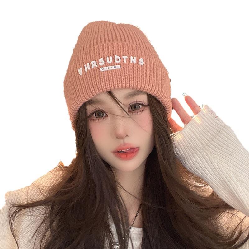 Women's Autumn and Winter New Korean Version of Versatile Treasure Warm Letter Knitted Hat Student Face Small Fashion Hat Women