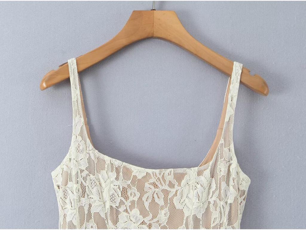 Elegant 2026 Sweet Lace Knit Camisole Dress with Retro Square Neck & Backless Design