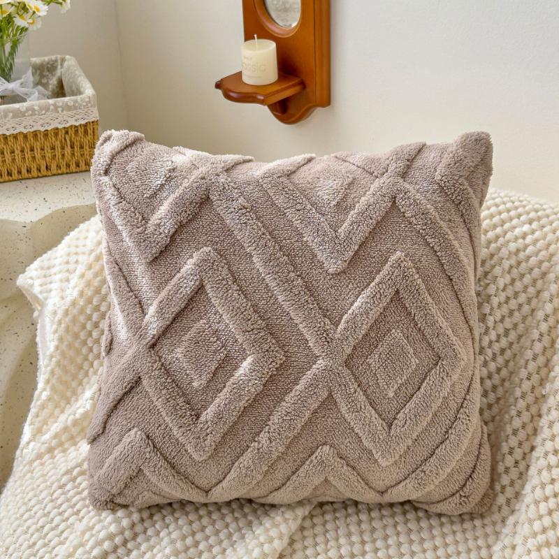 1PC Pillowcase Soft Single-Sided Pattern Plush Plump Material Elegant Geometric Diamond Jacquard Pattern Minimalist Style 45x45cm 40x40cm кофейный