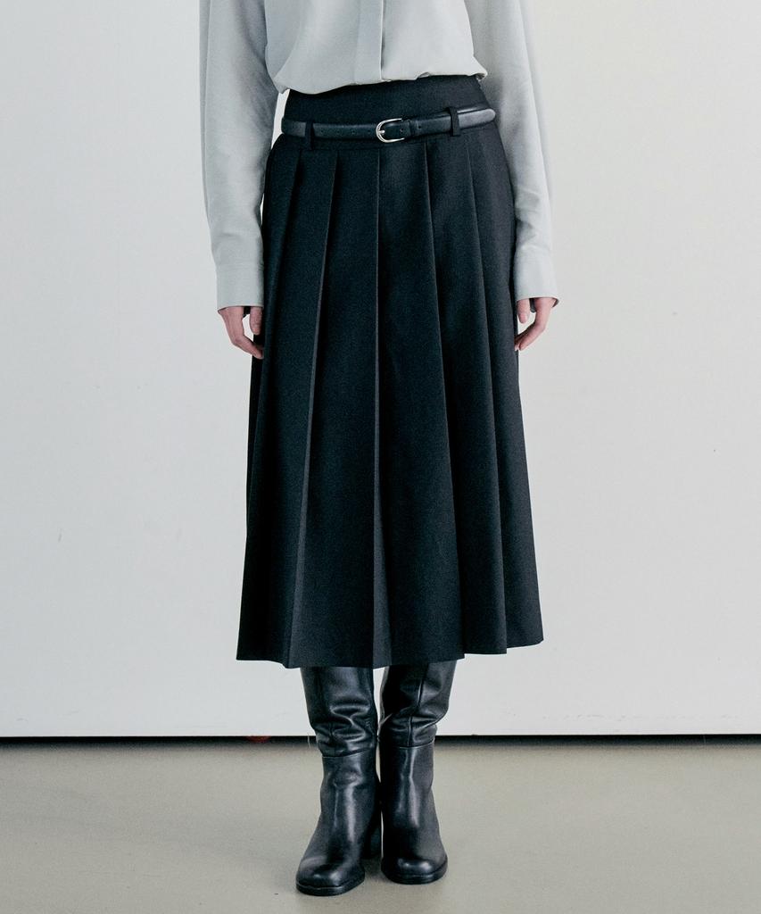 Notia Gather Pleats Long Skirt - Black