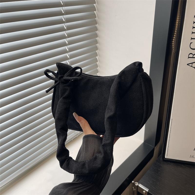 Fashion casual messenger bag shoulder bag summer new simple lightweight fabric armpit bag