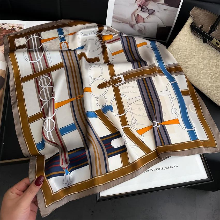 70X70cm Shawl Fashion Beach Sunscreen Silk Scarves  New Europe America Kerchief Popular Print Square Bandanna Sunscreen Wrap