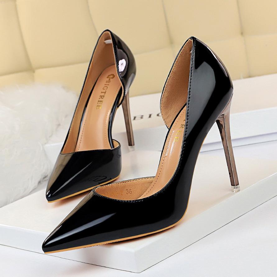 European and American metal high heels, thin heel high heel, shallow mouth pointed side hollow sexy nightclub women's single shoes