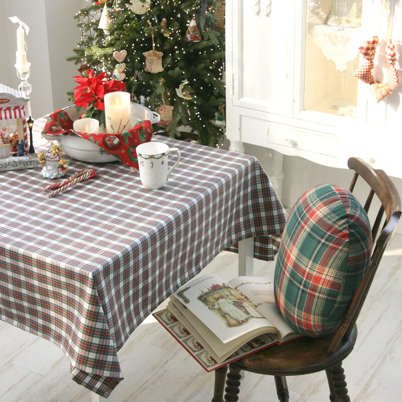 

Maison Check Waterproof Tablecloth 130x180 for 4 people white