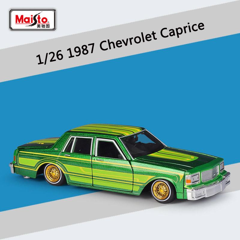 Maisto 1:24 1986 Chevrolet Monte Carlo SS Alloy Car Model Diecasts Metal Toy Vehicles Model Simulation Collection Children Gifts зелёный