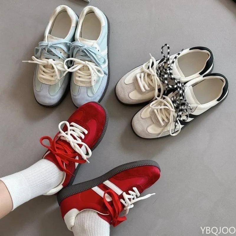 New Women's Shoes Spring and Autumn Retro Casual Sports Flat Heel Non Slip Shoes Color Blocked Lace Up Board Shoes Sneakers