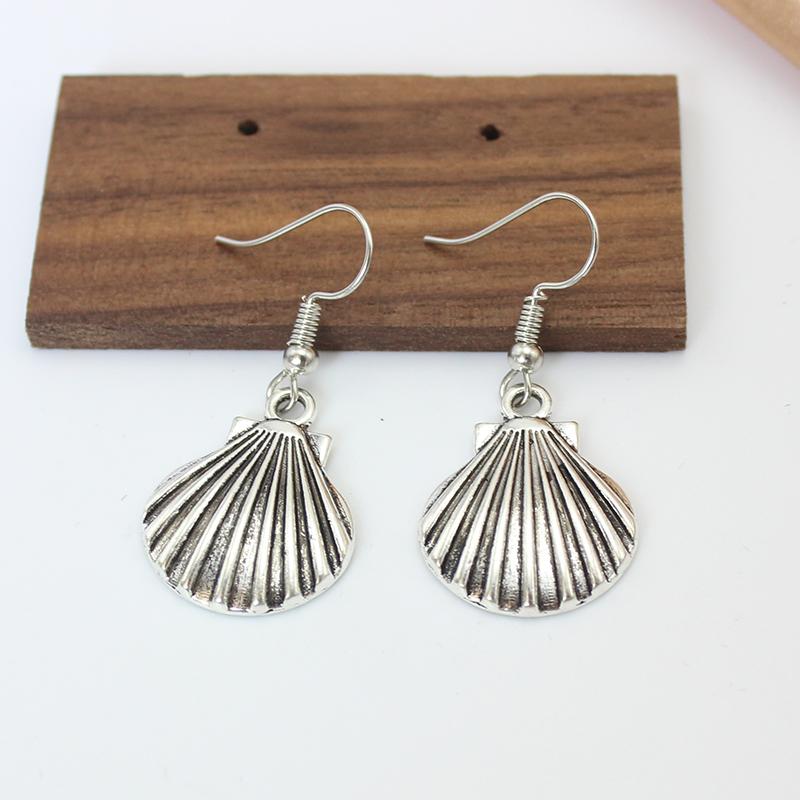 

Vintage Copper Color Big Ocean Personality Metal Shell Dangle Earrings for Women Retro Zircon Accessory Wholesale Girl Gift