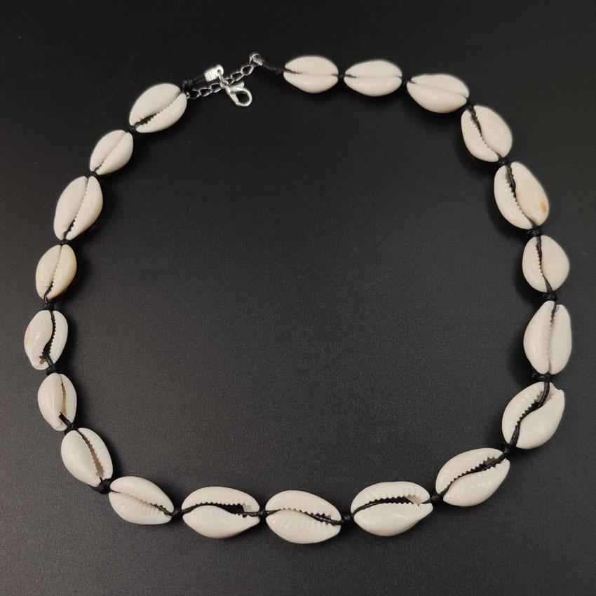 Versatile European & American Handmade Hawaiian Shell Clavicle Necklace