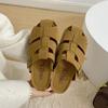 Sandali rétro letterari con fondo piatto da donna 2025 nuove scarpe estive in pelle opaca intrecciata a spina di pesce sandali romani